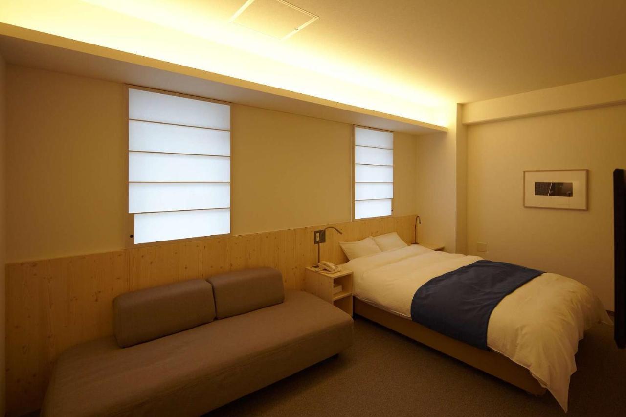 Shin Osaka Station Hotel Annex Стая снимка
