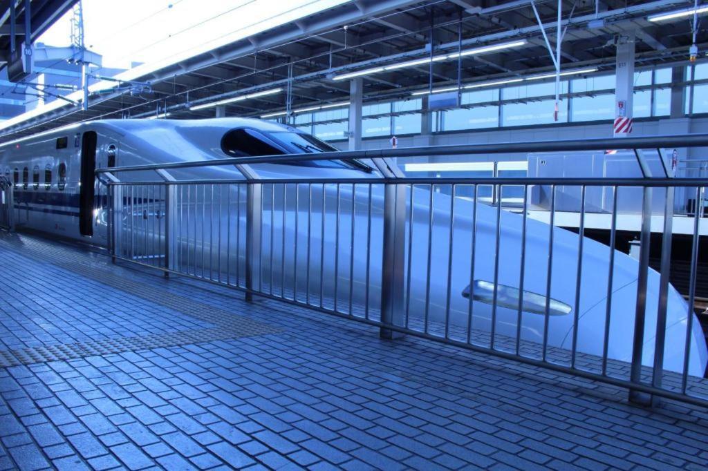 Shin Osaka Station Hotel Annex Екстериор снимка