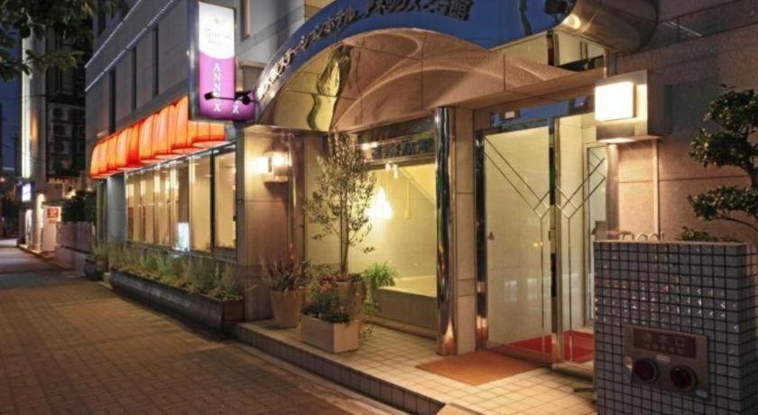 Shin Osaka Station Hotel Annex Екстериор снимка